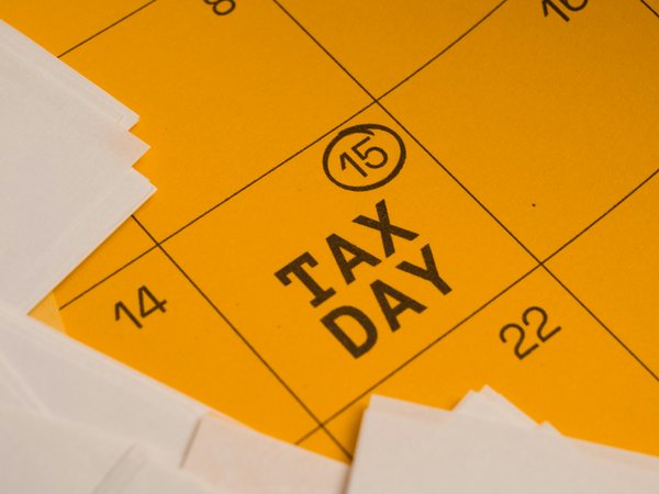 Tax deadlines calendar